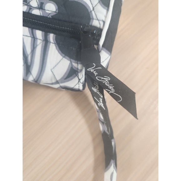 Vera Bradley Knot Just a Clutch in Night & Day - Purse - Handbag - Black & White - Picture 6 of 8